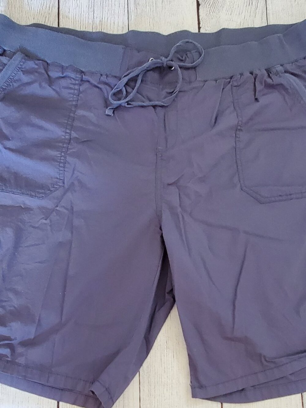 The Avenue Women's Plus Size Shorts Size 22/24  Blue/Gray